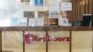RedDoorz Plus at EDSA Congressional