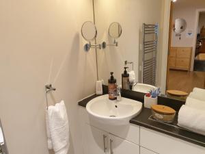 Birmingham Amethyst, 3 bedroom Apartment