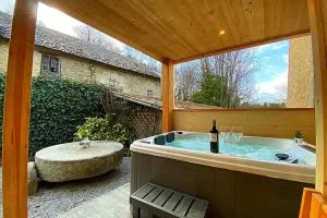 Gîte avec jacuzzi privatif - 克洛茨