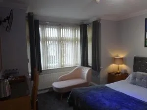 秋季别墅酒店 - CBG