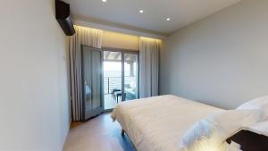 KaLLiA SUITES- CHOREFTO
