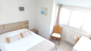 Hotels Logis Hotel Vannes Nord Le Clos Des Hortensias : photos des chambres
