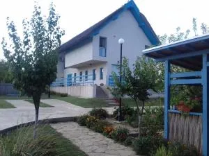 RUSTIC - Valea Nucarilor