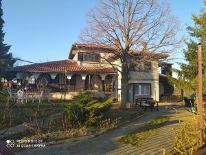 Dečiji vinogradi Belgrade, Sopot, Kosmaj