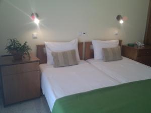 Economy Twin Room with Sea View
