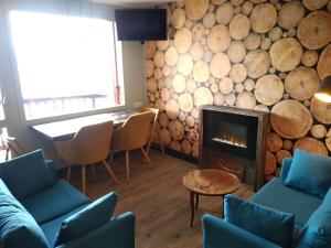 Appartements Montchavin La Plagne, pistes 50m, balcon vue Mont Blanc : photos des chambres