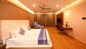 Hometown Galleria Manipal