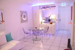 Appartements Theoule Apartment 20 Meters From The Beaches : photos des chambres