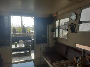 Bateaux-hotels Magnifique bateau maison : photos des chambres