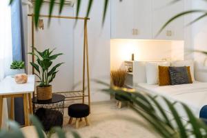 Studio with private terrace next to Cișmigiu