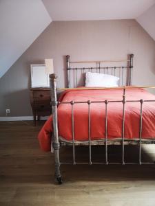 B&B / Chambres d'hotes LE DOMAINE DE COAT ROGAN L'espace familial : photos des chambres