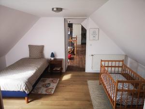 B&B / Chambres d'hotes LE DOMAINE DE COAT ROGAN L'espace familial : photos des chambres