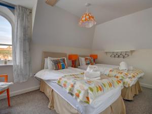 The Old Auction Rooms Lot 2 Central with Private Parking