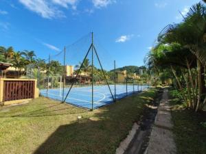 Casa em Condominio Camburi