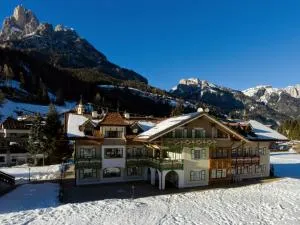 Residence Holiday - Pera