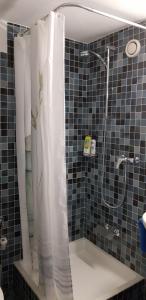 Modernes Wohlfühlstudio im Haus Eldorado mit Traumaussicht