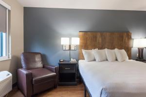 King Studio - Non-Smoking room in Extended Stay America Suites - Fort Lauderdale - Deerfield Beach