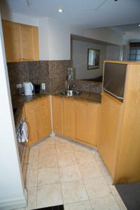 Bond 512 Self Catering