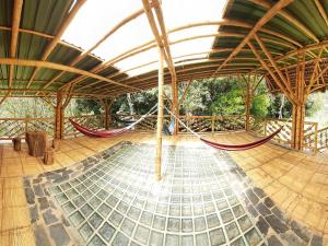 Colibamboo Ecolodge Biocasa artesanal rodeada de naturaleza con jaccuzi y mucho más