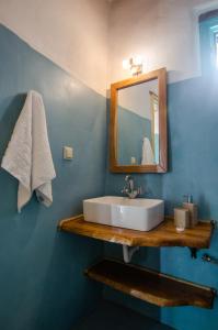 Dimitrakis Guesthouse Donousa-Island Greece