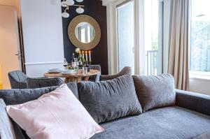 Black Pearl Deluxe Apartments City View LD
