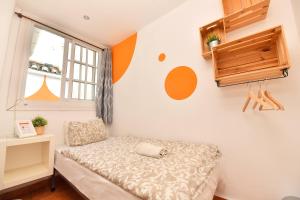 Economy Single Room with Shared Bathroom and Toilet room in La Casa Mata Central