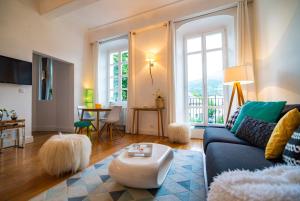 Appartements charme et standing centre ville : photos des chambres