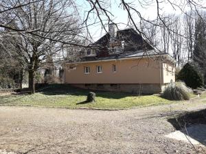 Maisons de vacances Gite pour 8 - Axe Sedan Charleville : photos des chambres