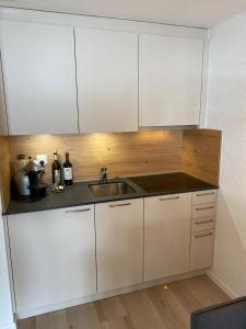 Modernes Wohlfühlstudio im Haus Eldorado mit Traumaussicht