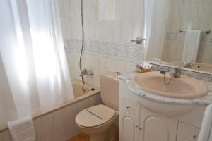 Three-Bedroom Villa room in Villas Marbella