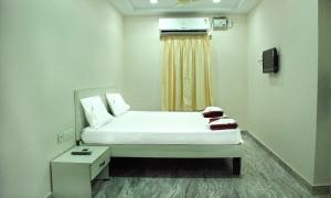 Rayas Executive Homes