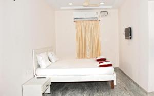 Rayas Executive Homes