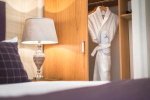 Braid Apartments by Mansley