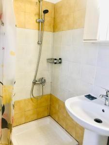 Studio in Banos Apartments with shared Swimming Pool