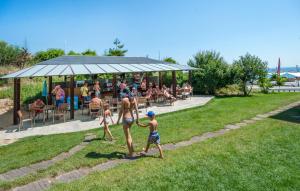 Jeravi Club Hotel -Inclusive