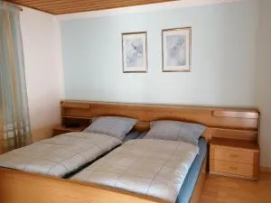 Ferienwohnung Michael Vogl - Böbrach