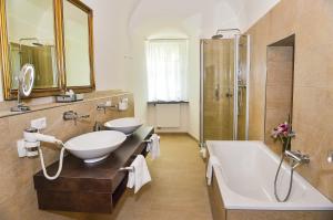 Suite for Single Use room in Schloss Hotel Wasserburg