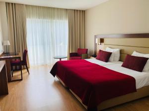 Standard Twin Room room in Placido Hotel Douro - Tabuaco