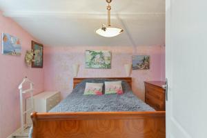 Maisons de vacances Maison de 2 chambres avec jardin clos et wifi a Villenauxe la Grande : photos des chambres