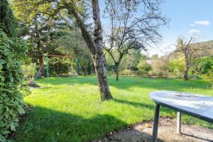 Maisons de vacances Maison de 2 chambres avec terrasse et wifi a Ornans : photos des chambres