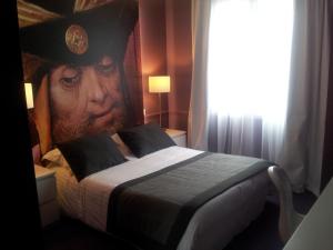 Standard Double Room room in Hôtel Cecyl Reims Centre
