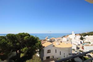 Praia da Oura Apartment - 100 m from the Beach - By Bedzy