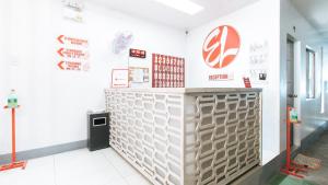 RedDoorz @ EL Highway Hotel Bulacan