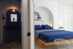 Seaside Traditional Cycladic House Sikinos Greece