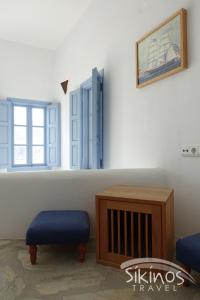 Seaside Traditional Cycladic House Sikinos Greece