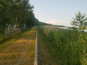 Slowly Glamping Osada Nad Wodą