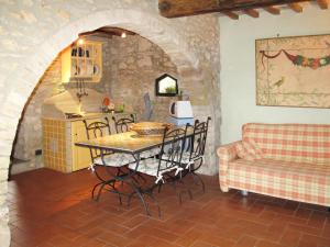 Holiday Home Santa Enerichetta by Interhome