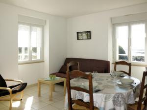 Appartements Apartment Les Fous de Bassan - PGX301 by Interhome : photos des chambres