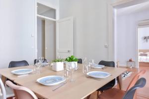 Appartements SERRENDY Large 1-bedroom flat 7min to Palais : photos des chambres