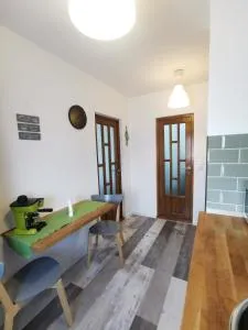 Dream Studio Petrosani - Peştera-Bolii